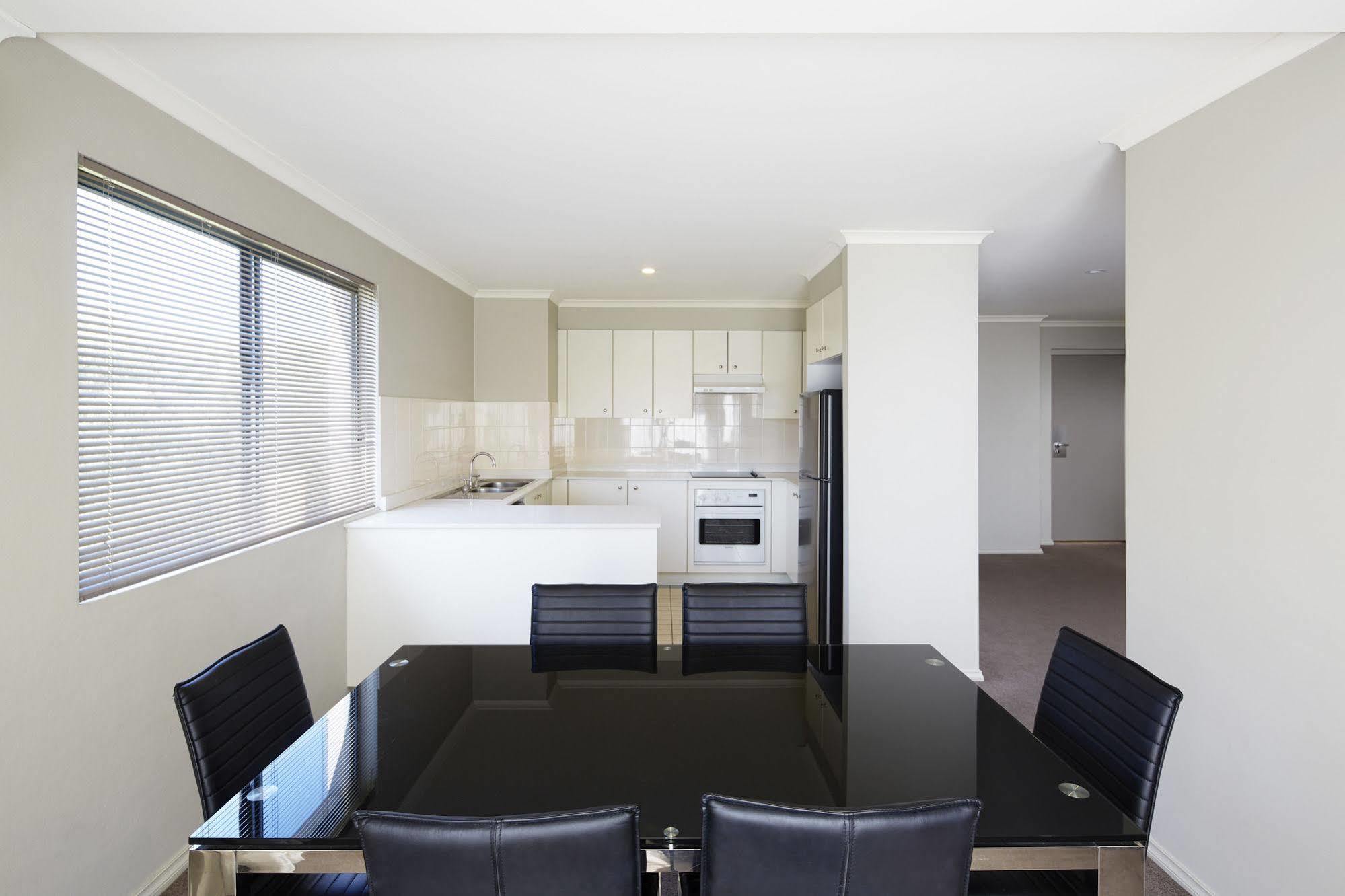 Pinnacle Apartments Canberra Buitenkant foto