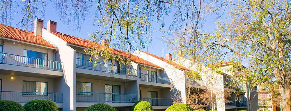 Pinnacle Apartments Canberra Buitenkant foto